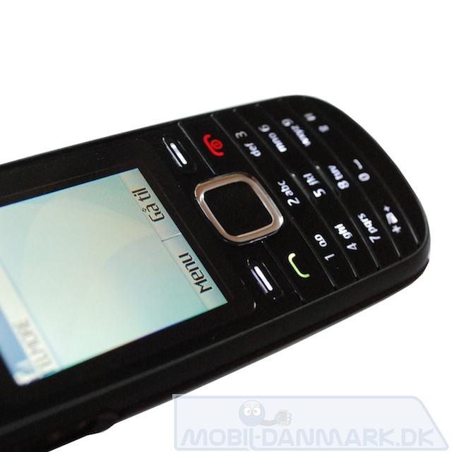 Nokia-1661-front.jpg